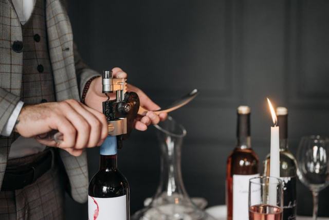 Entretien des verres à vin : lavage, séchage et conservation Entretien des verres à vin : lavage, séchage et conservation