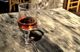 Verre à porto : forme, contenance et modèles à choisir