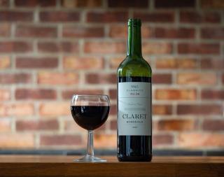 Verre à vin rouge : notre guide pour bien choisir en 2026